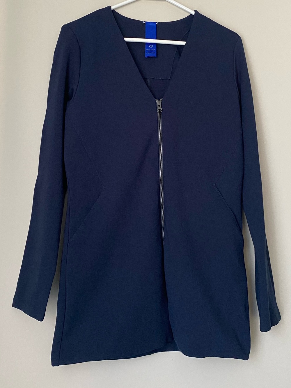 NWOT Kit + Ace Made to Move Jacket Navy Sz XS - Picture 3 of 13